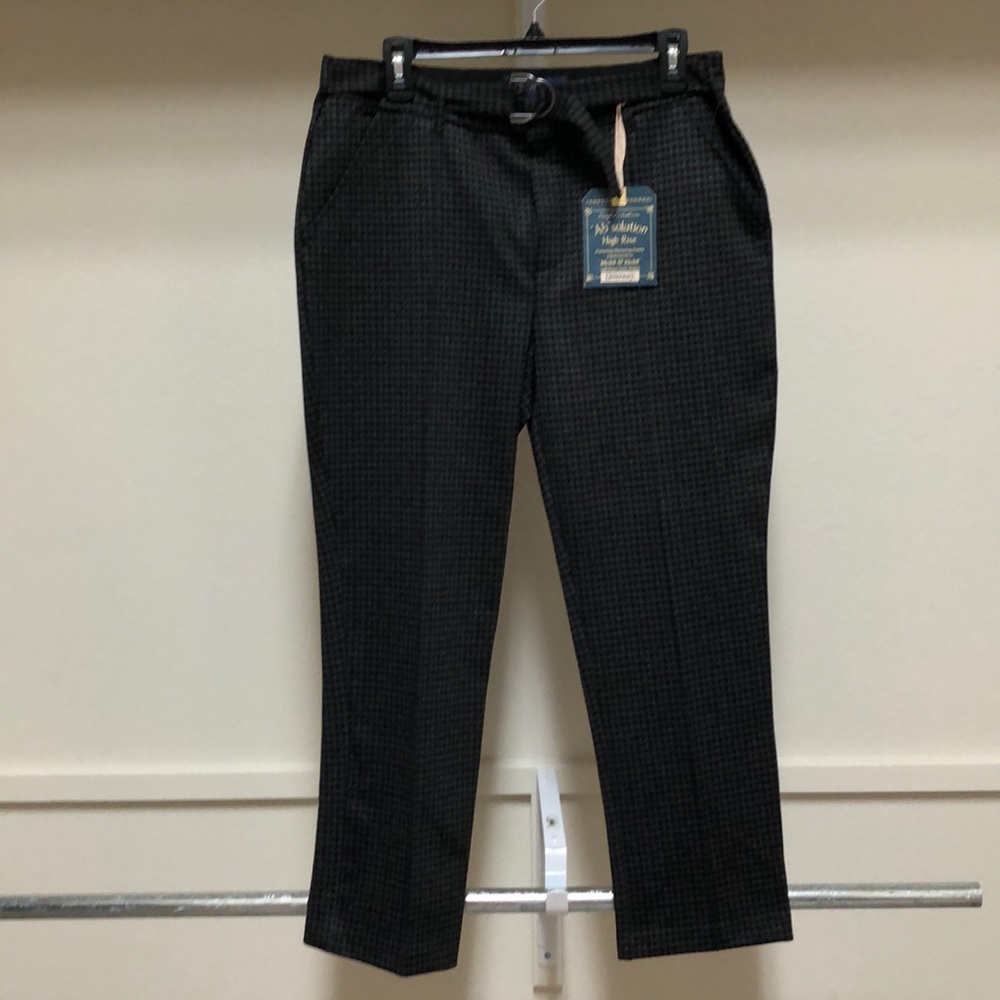 Elle Belt Detail Printed Straight Leg Pant